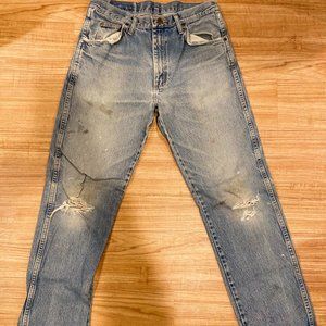 3/$30 Wrangler Jeans Distressed 32x32